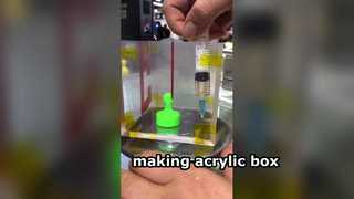 caja de acrílico