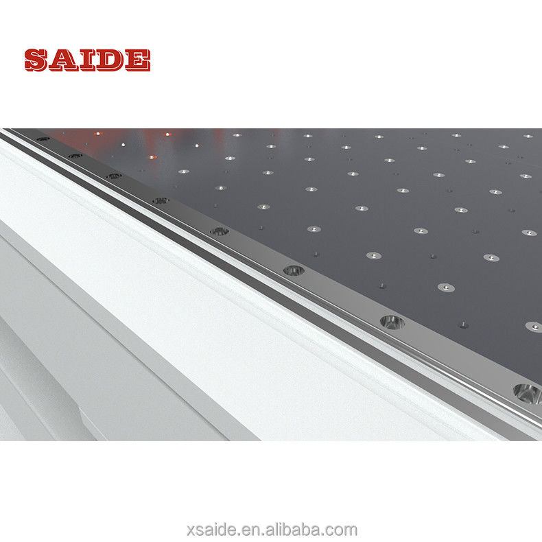 GX-2600 Tablas automáticas de espesor medio Sierras de corte transversal CNC Sierras de corte electrónicas para paneles acrílicos y de guía de luz