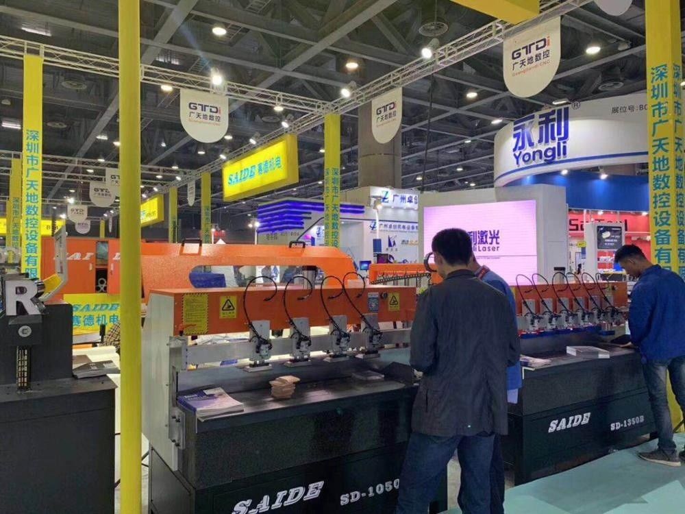 Máquinas Guangzhou Sd-1050B Pequeña Pulidora Eléctrica de Superficie de Espejo con Borde Biselado Automático para Diamante Acrílico