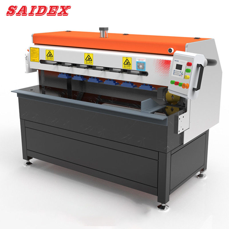 1350BX Polidora automática de acrílico con 3.5kw de potencia de entrada para el área de trabajo