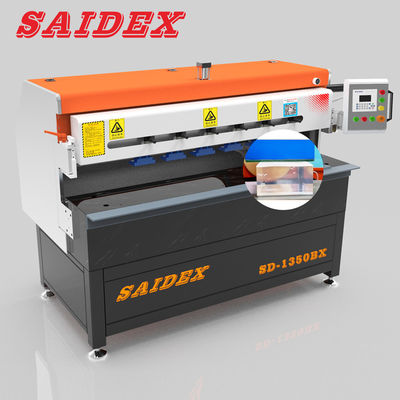 1350BX Polidora automática de acrílico con 3.5kw de potencia de entrada para el área de trabajo